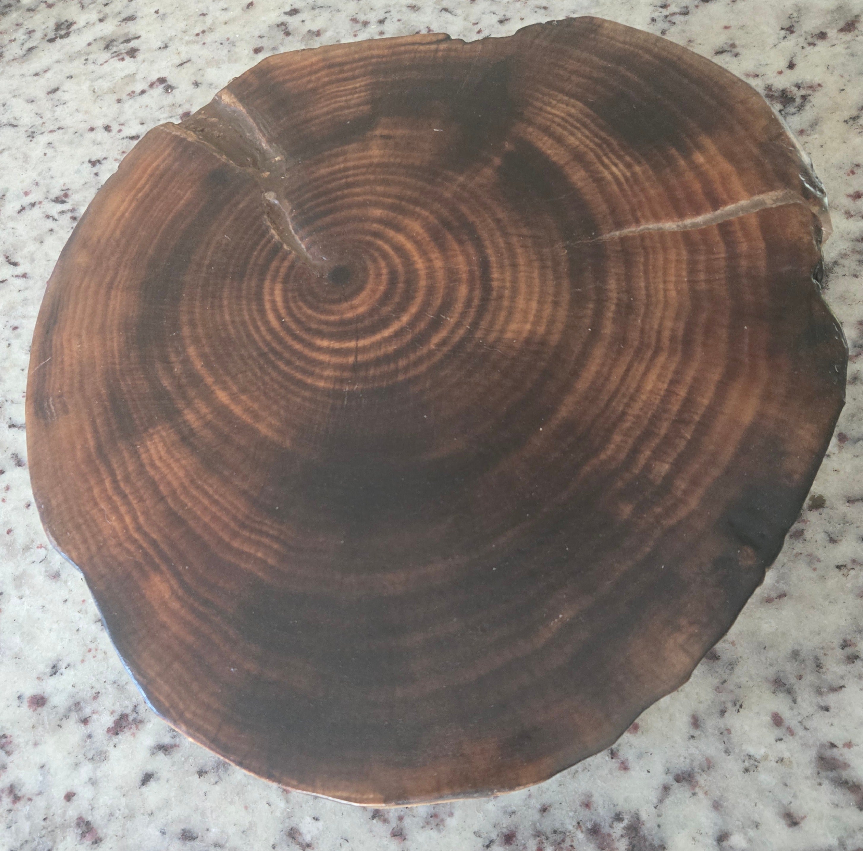 Great for candles, plants, or kitchen decor